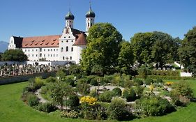 Gaeste- Und Tagungszentrum Im Don Bosco Kloster Benediktbeuern